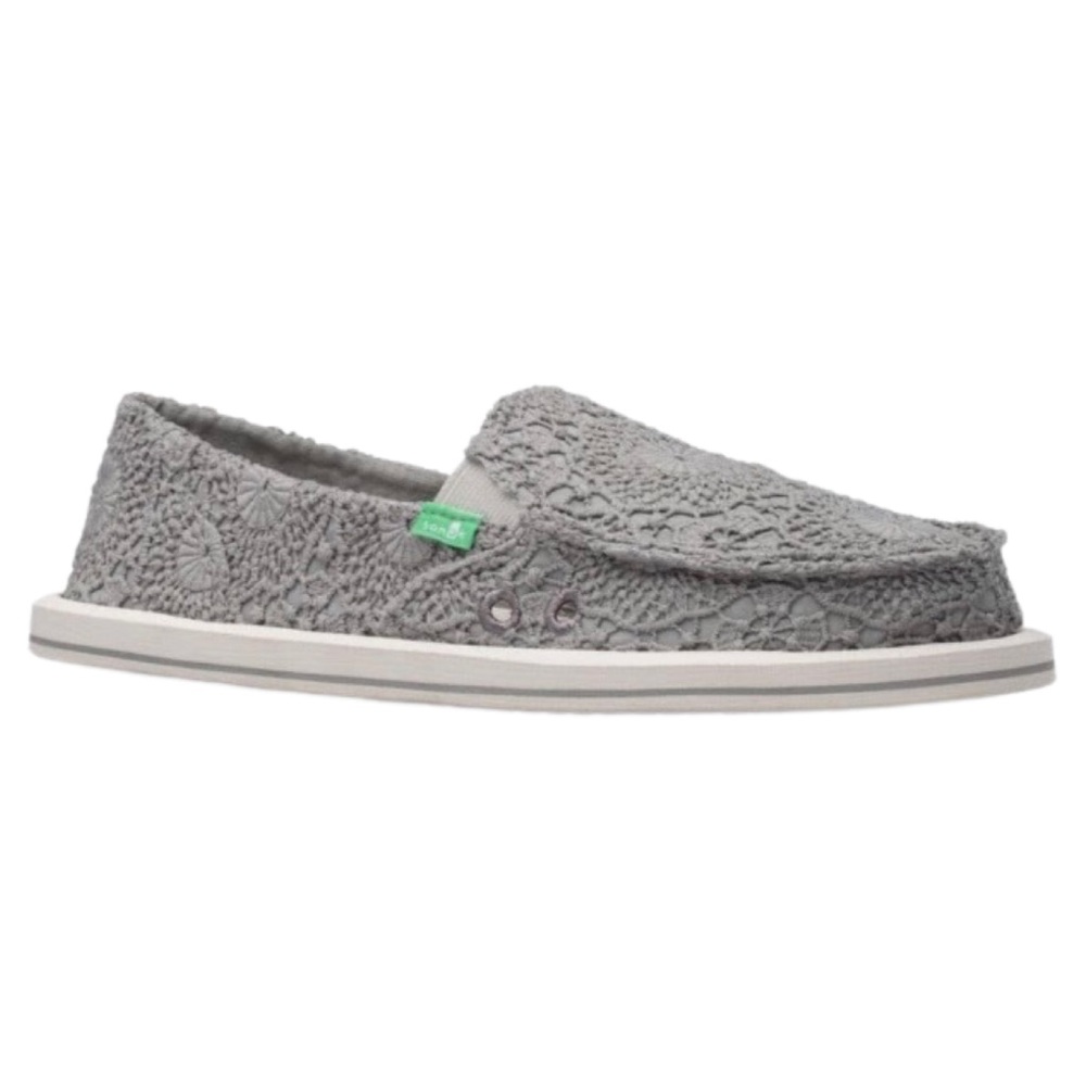 NWT Sanuk Donna Crochet Gray 9